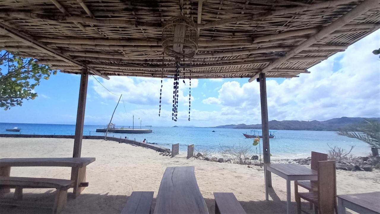 Thamarind Resort Gili Gede Buitenkant foto