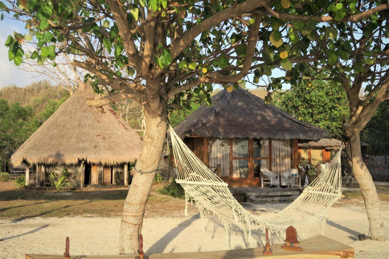Thamarind Resort Gili Gede Buitenkant foto